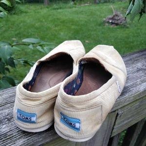 Corduroy TOMS